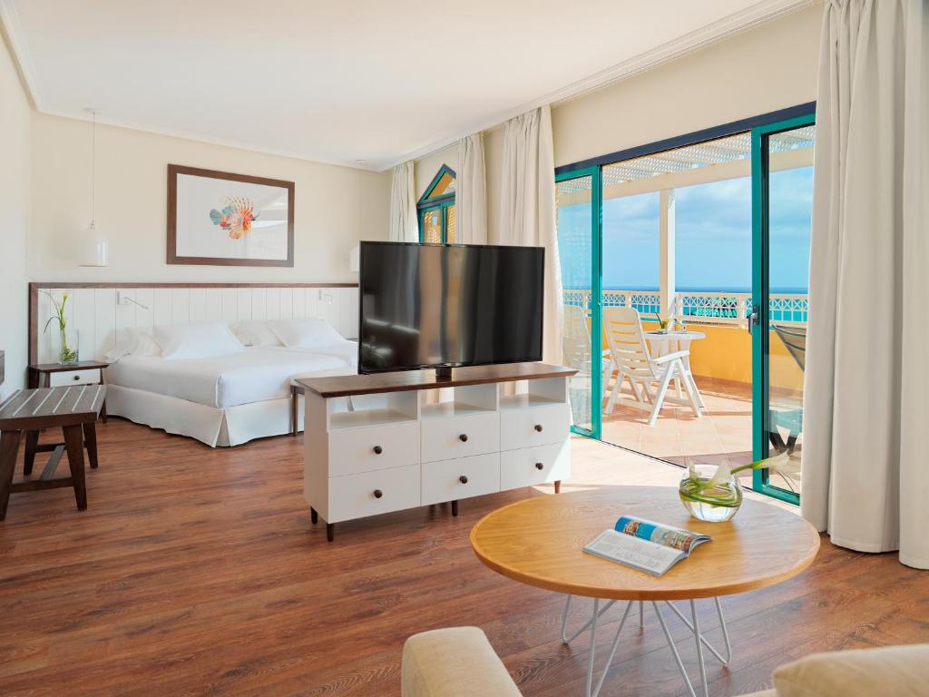 H10 Playa Esmeralda - Adults Only