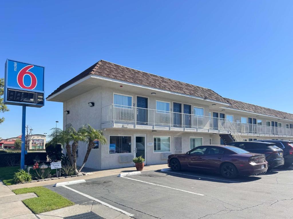 Motel 6 Ontario Airport